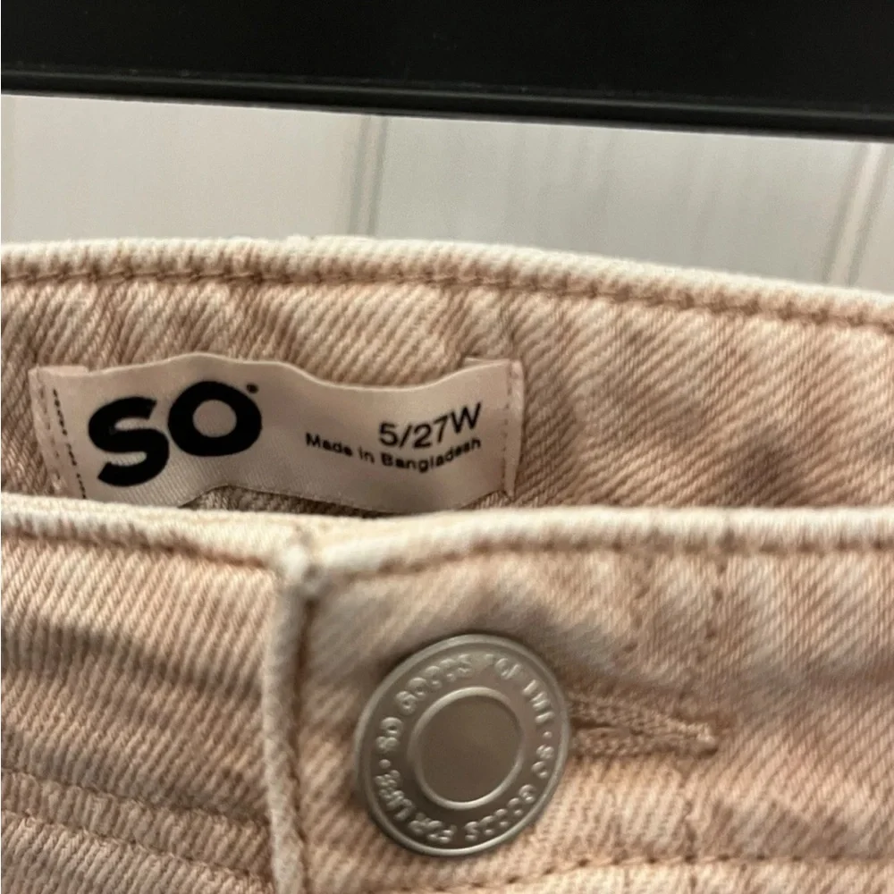 SO Women’s Beige Cotton Twill Cargo Pants Sz 5 Wide Leg Mid Rise